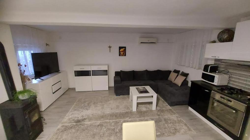 Apartments Antonio Рогозница Екстериор снимка