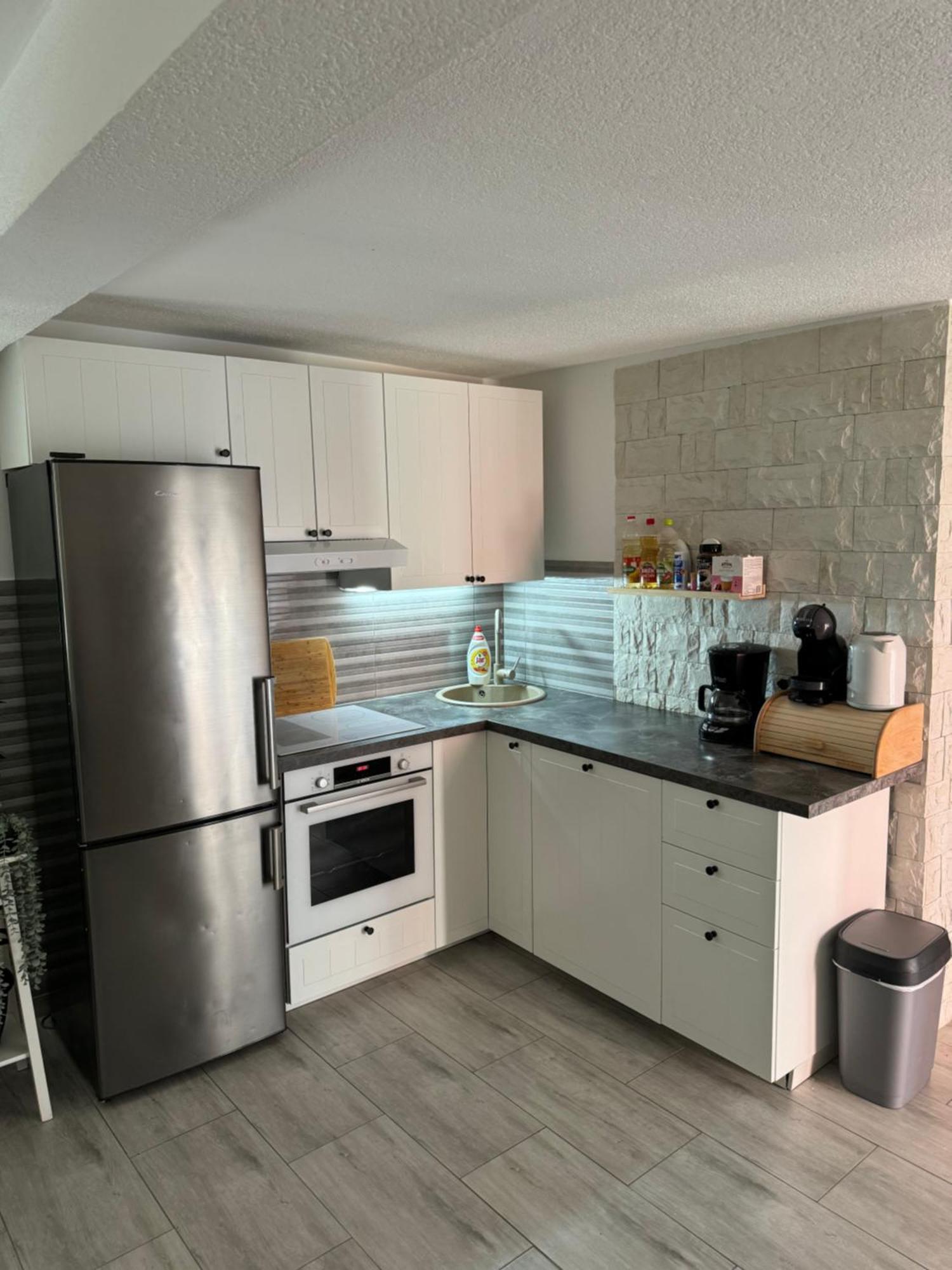 Apartments Antonio Рогозница Екстериор снимка