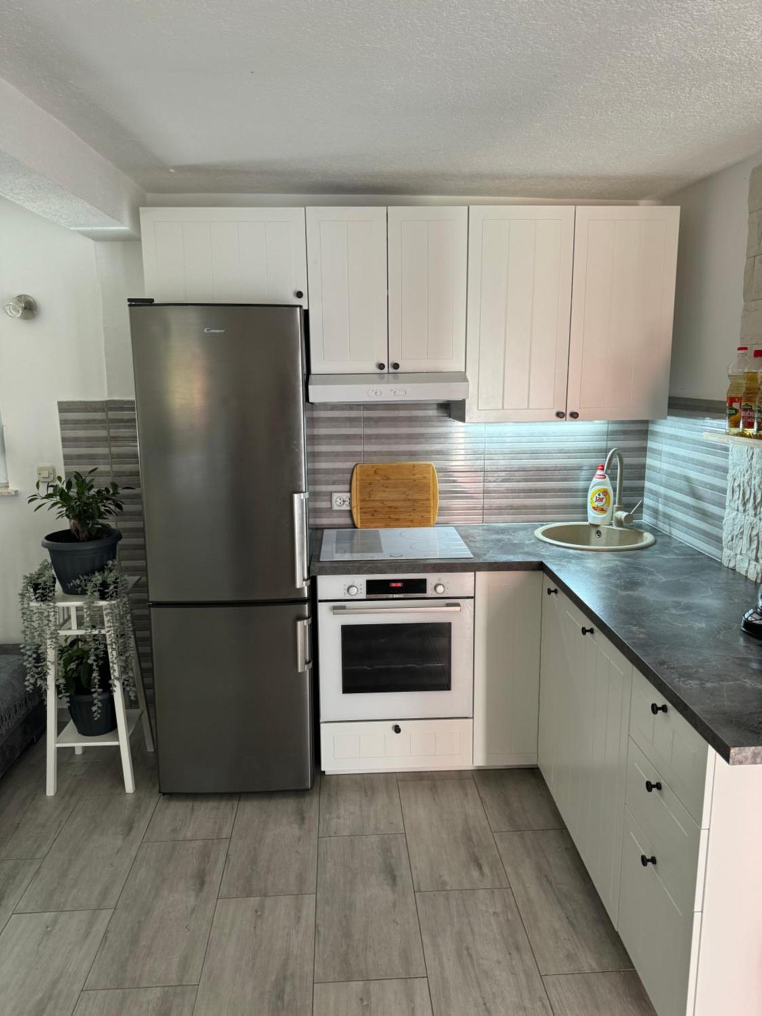 Apartments Antonio Рогозница Екстериор снимка