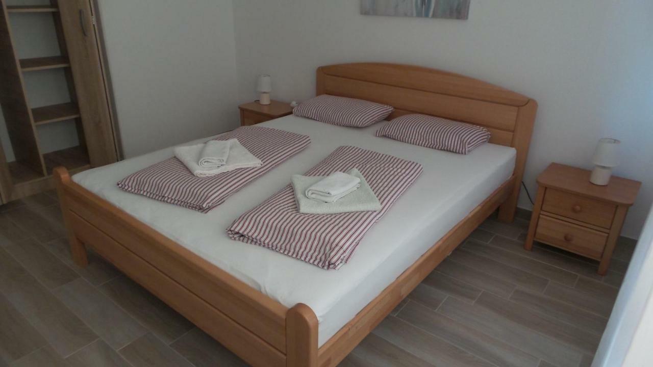 Apartments Antonio Рогозница Екстериор снимка